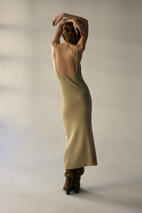 Vestido Tricot Decote